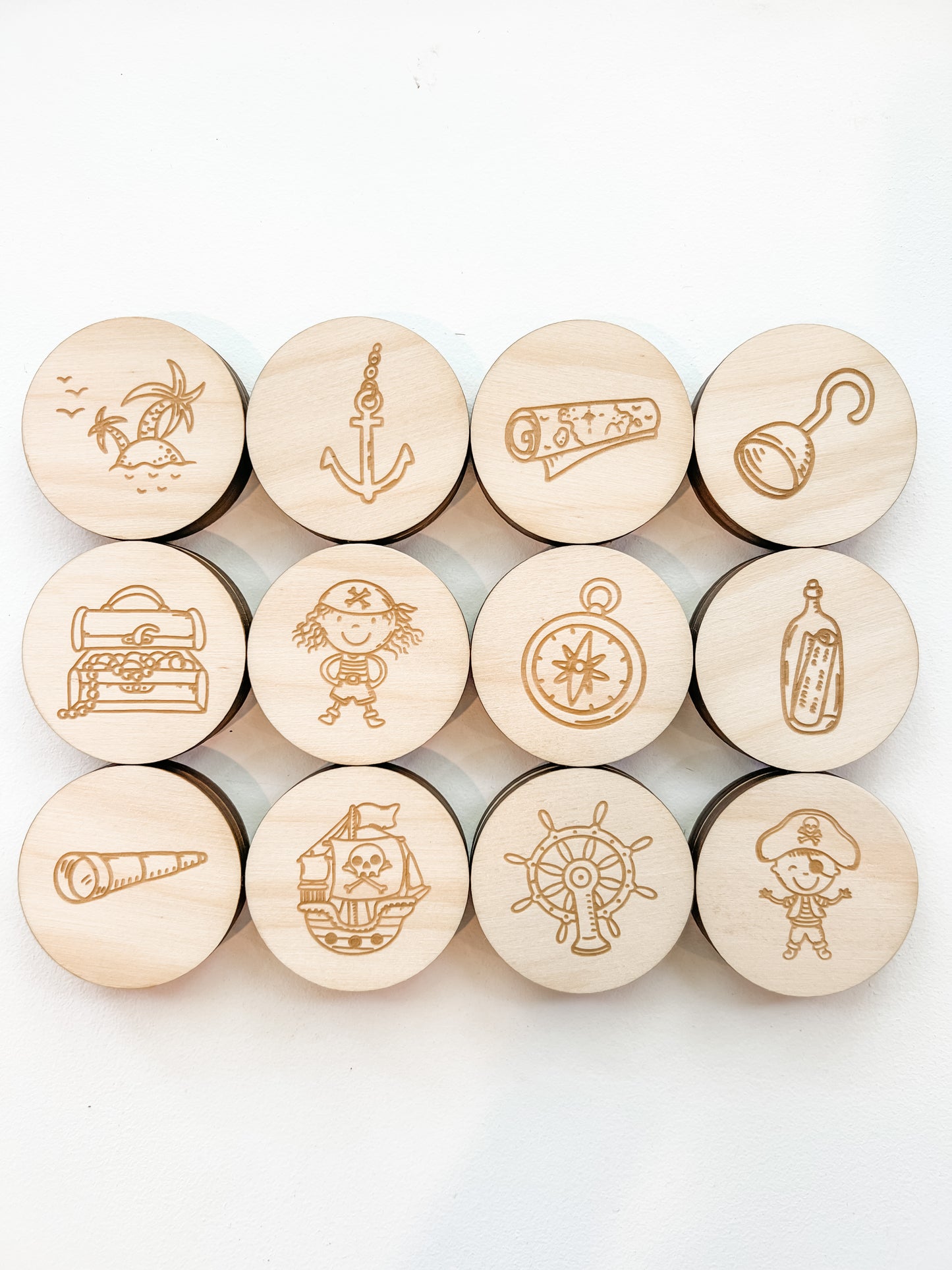 Wooden matching memory pair game - pirate