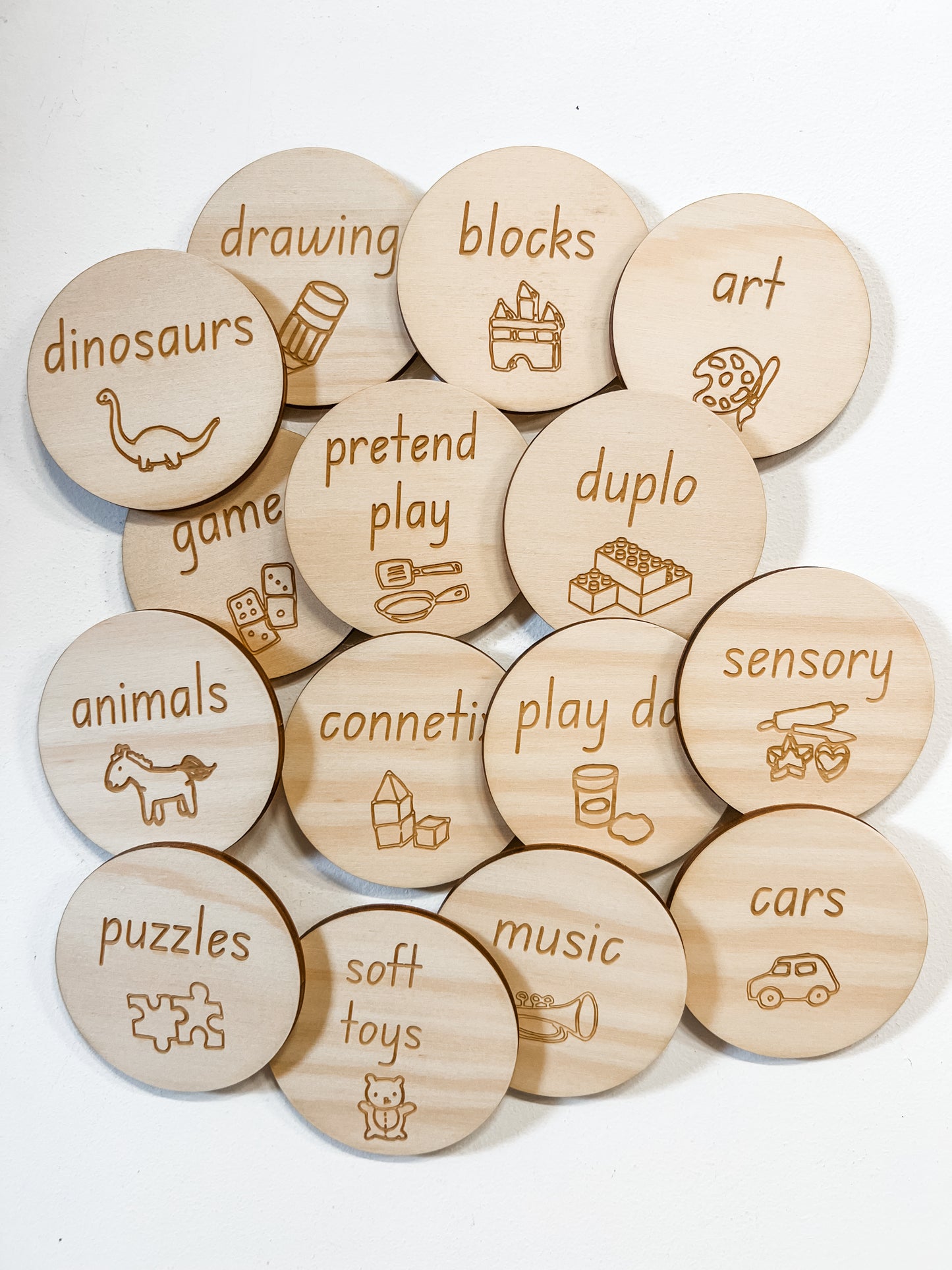 Labels - round toy storage with picture (foundation font)